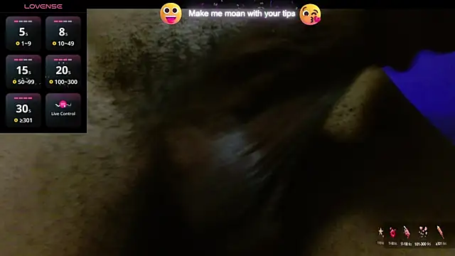 carolinemiller7 online show from 12/14/24, 10:02