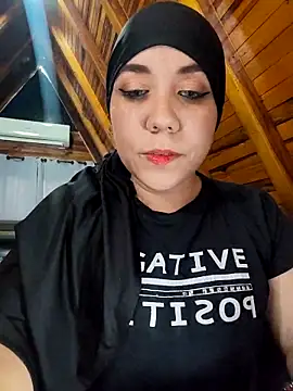 AmbarBurhan online show from 02/06/26, 04:32