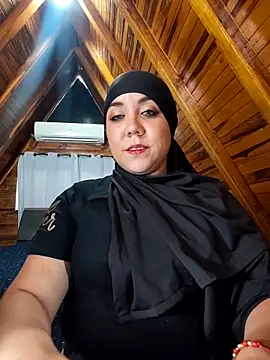 AmbarBurhan online show from 02/17/26, 06:03