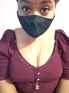 Snapshot of Samarya-78 chatting on 03/10/25, 09:10 Samarya-78 online show from 03/10/25, 09:10