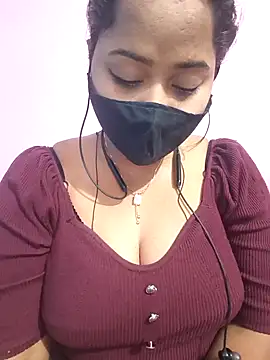 Snapshot of Samarya-78 chatting on 03/10/25, 08:01 Samarya-78 online show from 03/10/25, 08:01