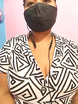 Snapshot of Samarya-78 chatting on 03/17/25, 08:30 Samarya-78 online show from 03/17/25, 08:30