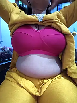 Snapshot of Samarya-78 chatting on 10/18/25, 10:21 Samarya-78 online show from 10/18/25, 10:21