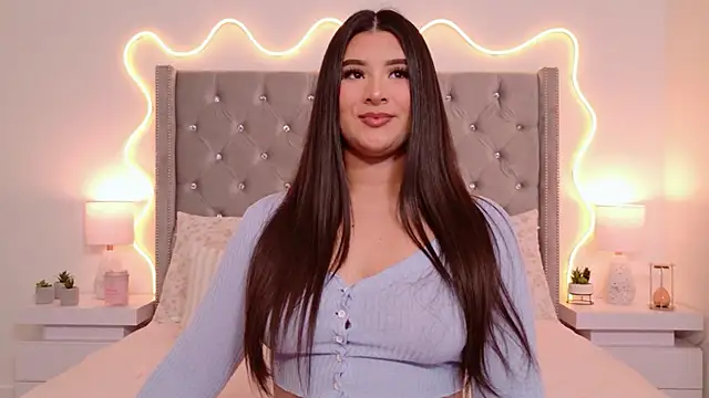 Snapshot of JuliaSUMMERS2022 chatting on 10/21/25, 12:22 JuliaSUMMERS2022 online show from 10/21/25, 12:22