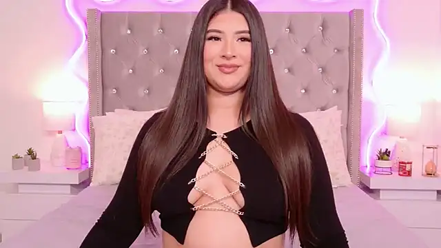 Snapshot of JuliaSUMMERS2022 chatting on 11/12/25, 01:50 JuliaSUMMERS2022 online show from 11/12/25, 01:50