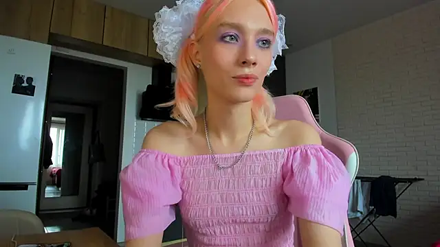  Alice Kitty online show from 07/08/26, 08:19