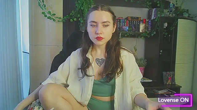 Aurora workerr online show from 05/17/26, 12:45