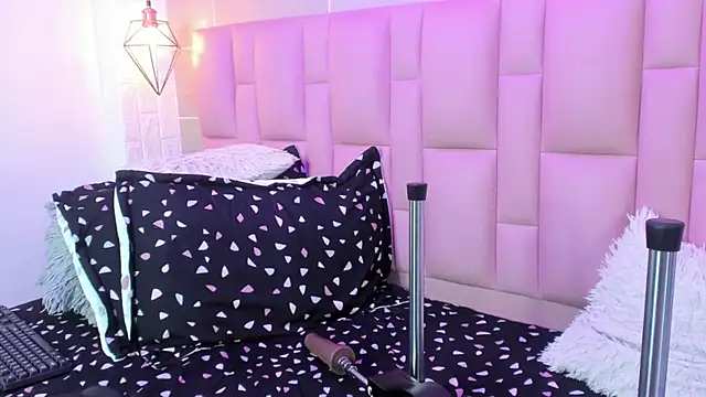 Abbyadams online show from 03/20/26, 03:44