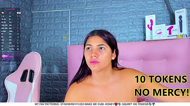 AriannaLewiis online show from 02/21/25, 10:37