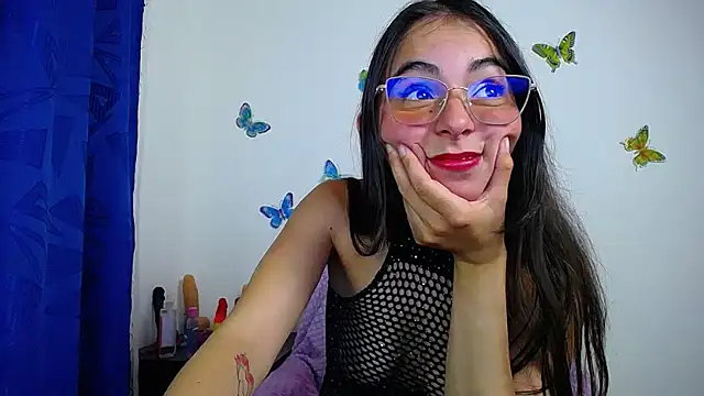 hot girl01 hanna online show from 03/18/25, 10:37