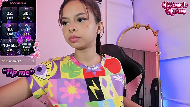 SheilaSmiith online show from 03/06/25, 12:21