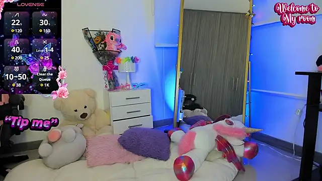 SheilaSmiith online show from 03/20/25, 10:40