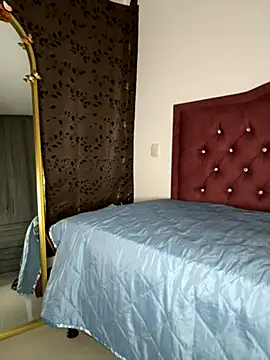 SheilaSmiith online show from 09/11/25, 09:26