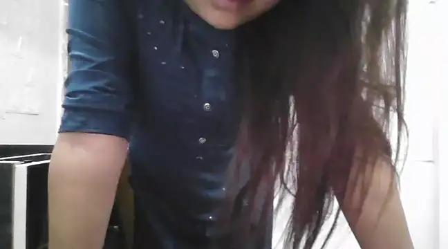 samayra124 online show from 03/17/25, 12:25