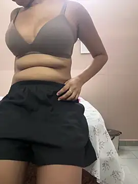 samayra124 online show from 12/20/25, 10:11