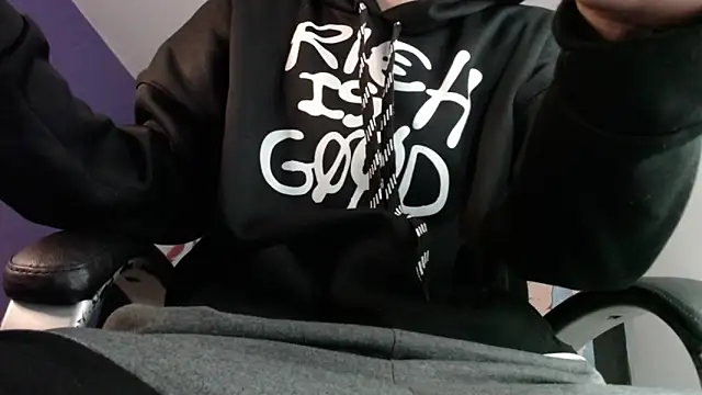 FrannBoy online show from 12/31/24, 02:03