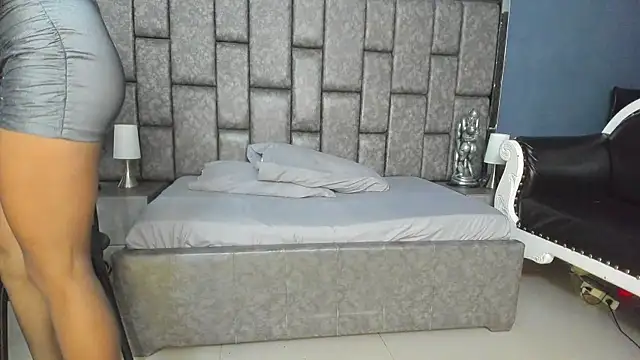 Matureyulyet online show from 10/12/25, 09:08