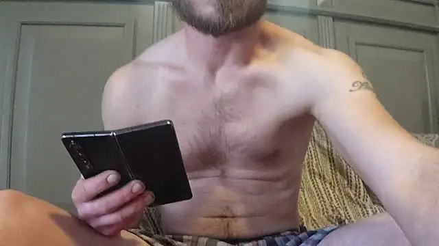 Bigoleslong98765 online show from 03/18/26, 01:47