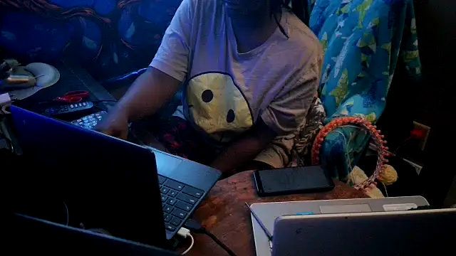 Snapshot of EbonyFetishQueen chatting on 01/11/26, 03:50 EbonyFetishQueen online show from 01/11/26, 03:50