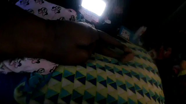 EbonyFetishQueen online show from 05/19/26, 07:37