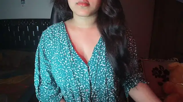 Most-Beautiful-Queen online show from 10/24/25, 06:59