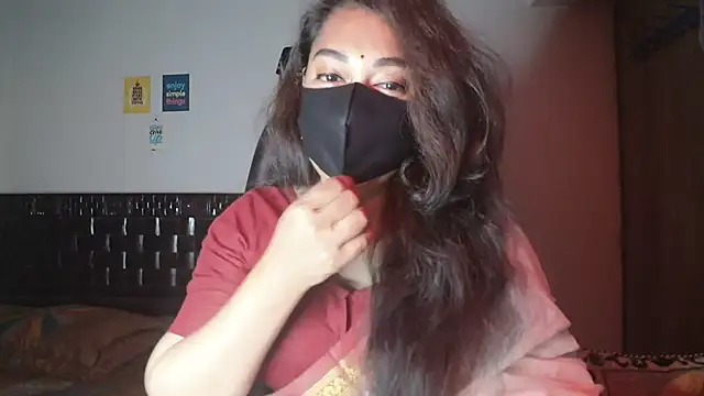 Most-Beautiful-Queen online show from 12/22/25, 07:22