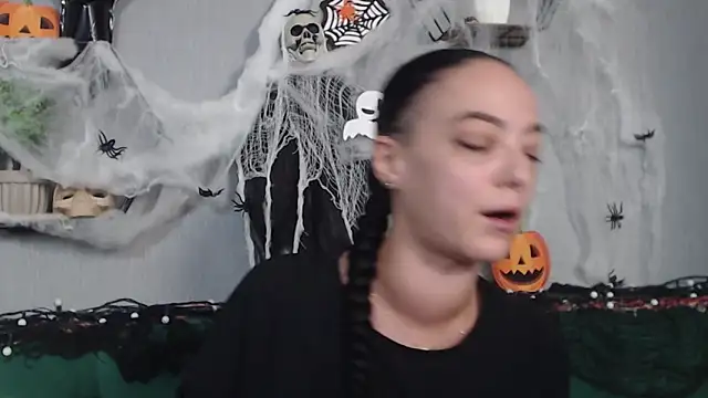 IzabelllNoir online show from 10/26/25, 09:59