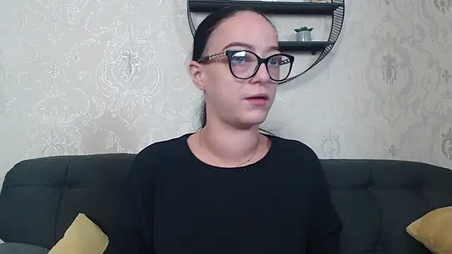 IzabelllNoir online show from 11/08/25, 08:14