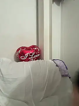 Snapshot of Ceninth chatting on 12/13/24, 03:38 Ceninth online show from 12/13/24, 03:38