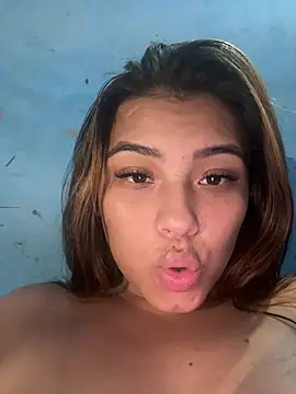 Snapshot of Ceninth chatting on 12/21/24, 12:42 Ceninth online show from 12/21/24, 12:42