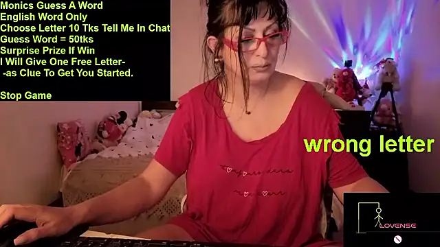 Snapshot of YourDreamLoverr chatting on 01/11/26, 12:04 YourDreamLoverr online show from 01/11/26, 12:04