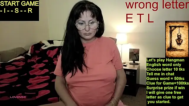 Snapshot of YourDreamLoverr chatting on 02/22/26, 01:40 YourDreamLoverr online show from 02/22/26, 01:40