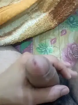 Snapshot of mrmukesh007 chatting on 02/05/25, 04:03 mrmukesh007 online show from 02/05/25, 04:03