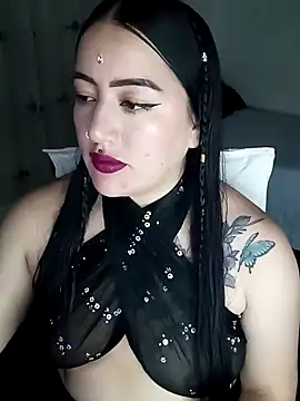 Snapshot of kirara_dirty chatting on 12/17/24, 08:45 kirara dirty online show from 12/17/24, 08:45