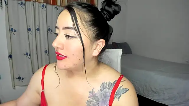 Snapshot of kirara_dirty chatting on 12/21/24, 07:35 kirara dirty online show from 12/21/24, 07:35