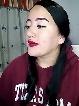 Snapshot of kirara_dirty chatting on 01/11/25, 10:19 kirara dirty online show from 01/11/25, 10:19