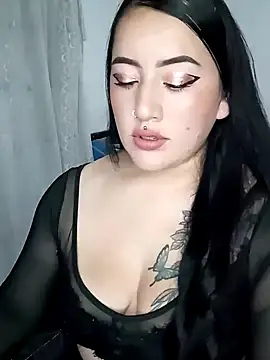 Snapshot of kirara_dirty chatting on 01/23/25, 05:24 kirara dirty online show from 01/23/25, 05:24