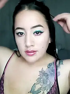 Snapshot of kirara_dirty chatting on 01/25/25, 09:47 kirara dirty online show from 01/25/25, 09:47