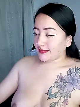 Snapshot of kirara_dirty chatting on 02/28/25, 08:42 kirara dirty online show from 02/28/25, 08:42