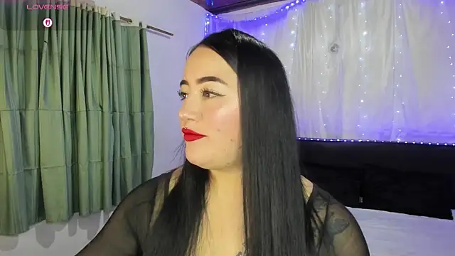 Snapshot of kirara_dirty chatting on 10/25/25, 04:53 kirara dirty online show from 10/25/25, 04:53