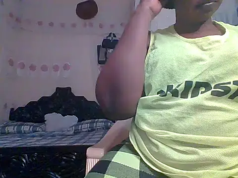 sweetymummy online show from 03/17/26, 09:45