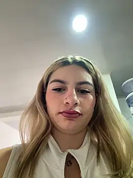 AtheneaRossi online show from 02/26/26, 12:15