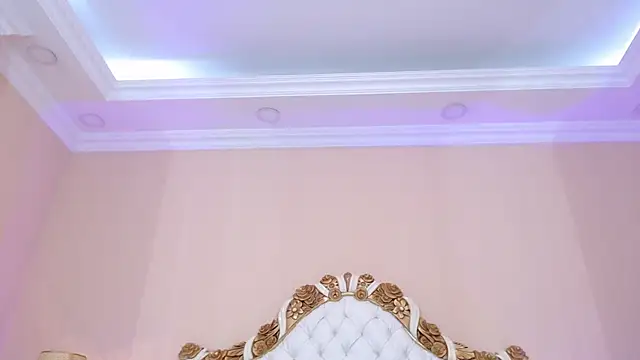 AdelinaVans online show from 09/09/25, 11:10