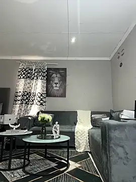 Snapshot of Bootyfulbarbiie chatting on 12/28/24, 07:55 Bootyfulbarbiie online show from 12/28/24, 07:55