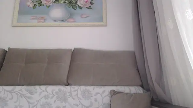  JustmeHere  online show from 10/15/25, 12:27