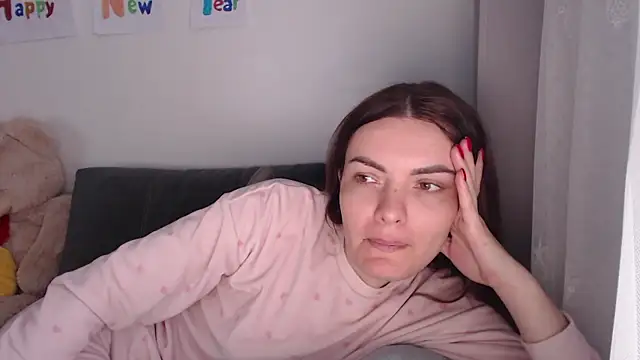  JustmeHere  online show from 01/08/26, 11:01