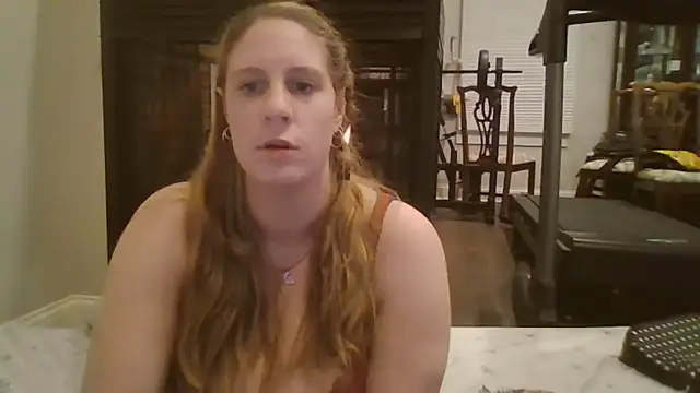 Snapshot of MsLG12301 chatting on 02/19/25, 01:29 MsLG12301 online show from 02/19/25, 01:29