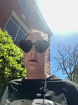 Snapshot of MsLG12301 chatting on 04/10/26, 05:50 MsLG12301 online show from 04/10/26, 05:50