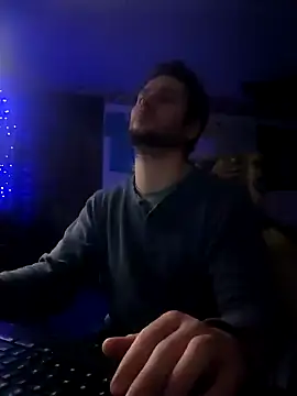 Seymour93 online show from 12/29/24, 07:32