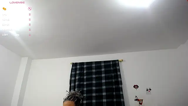 Snapshot of Uzziah_Sabag chatting on 02/06/26, 01:54 Uzziah Sabag online show from 02/06/26, 01:54